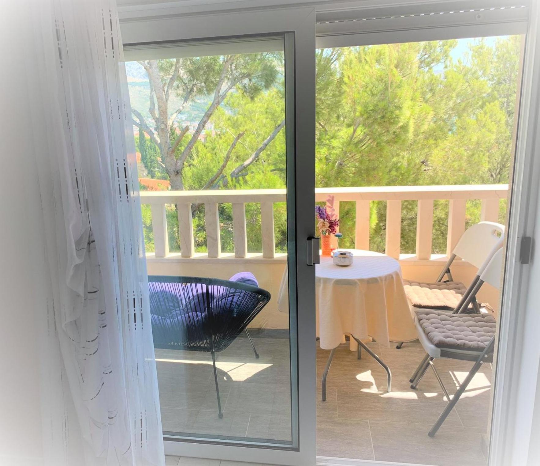 Super Horizont -Free Parking And Jaccuzzi Hotell Stobreč Rom bilde