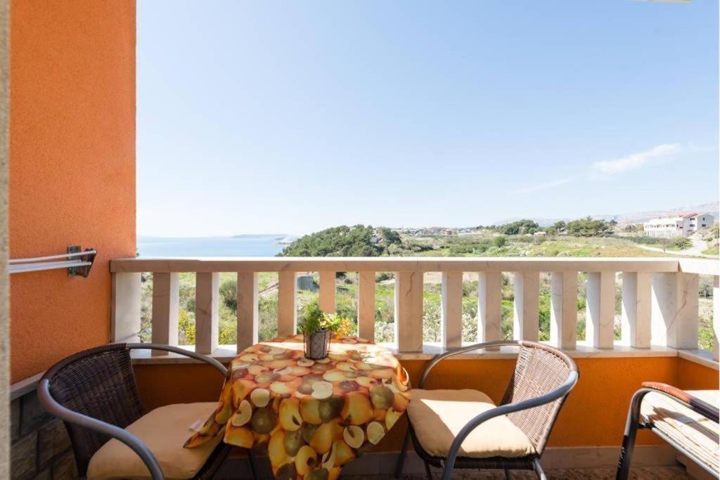 Super Horizont -Free Parking And Jaccuzzi Hotell Stobreč Eksteriør bilde